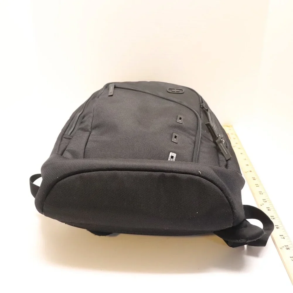Ogio Backpack Black 1982 Preowned in Very Good Condition